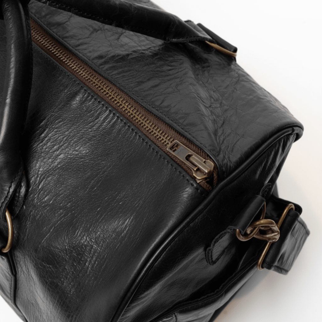 1910 LEATHER GYM DUFFEL BAG - Black