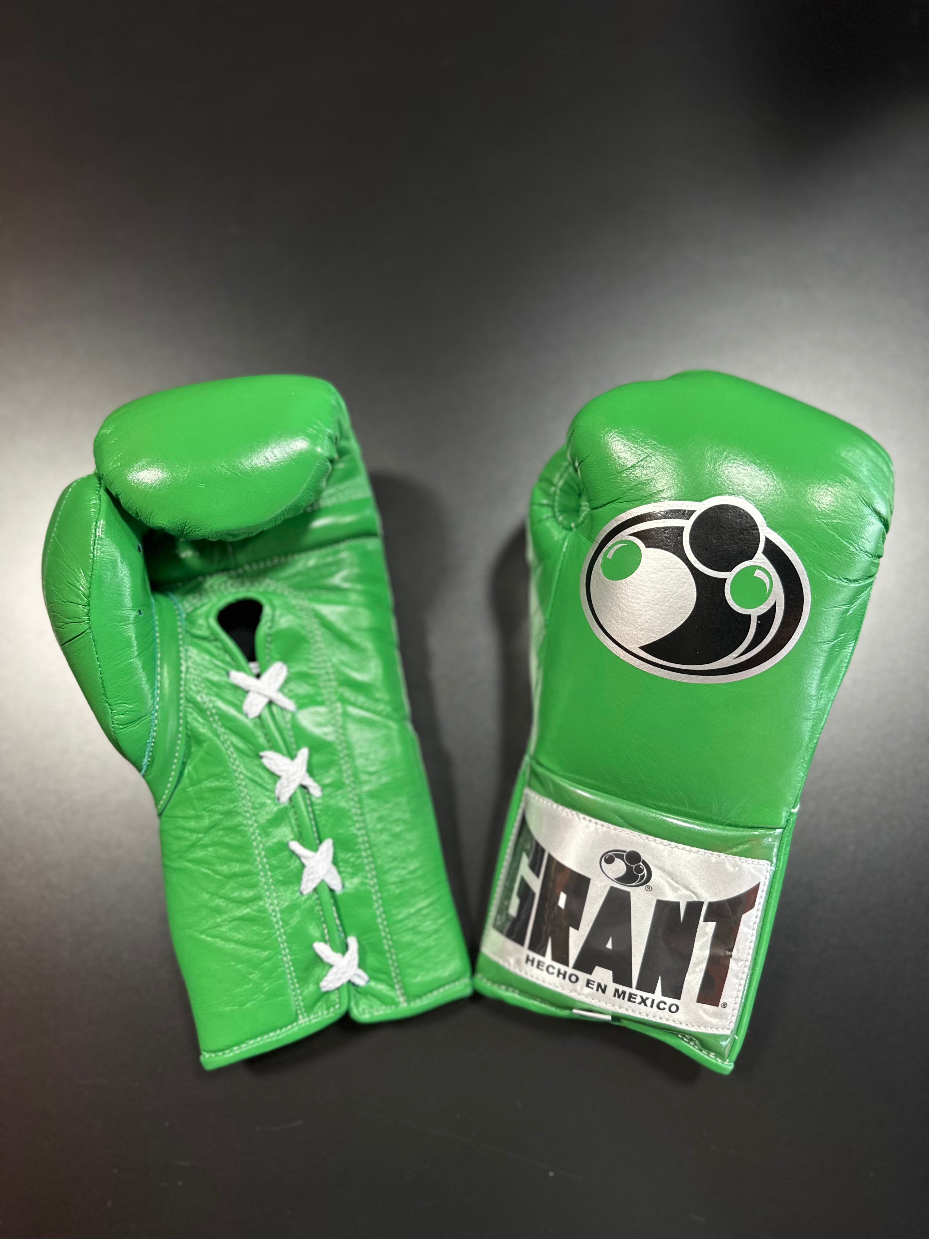 Grant Boxing Gloves 10oz Lace - Green